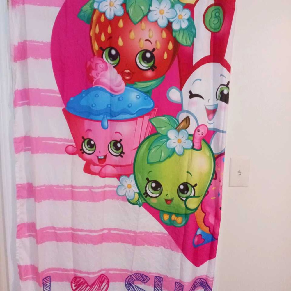 Shopkins kids shower curtain.